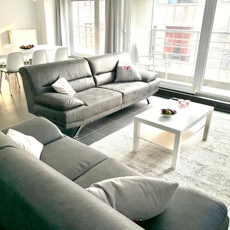 Emiel Centrum Met Garage Ostend