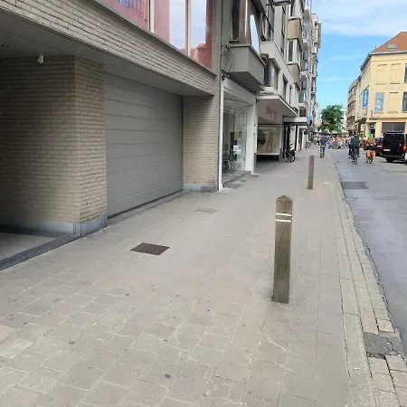 Emiel Centrum Met Garage Ostend