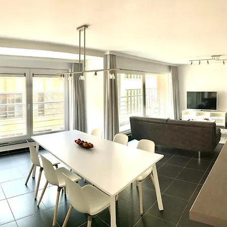 Emiel Centrum Met Garage 公寓