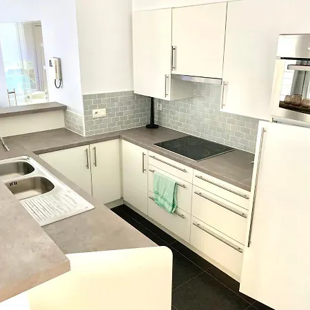 Emiel Centrum Met Garage Apartment Ostend