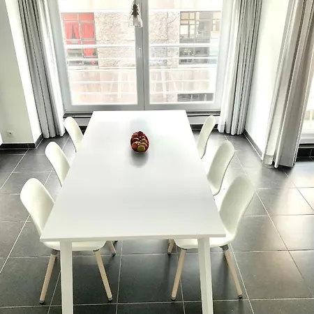 Apartment Emiel Centrum Met Garage