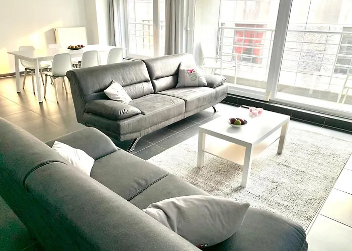 Emiel Centrum Met Garage Ostende