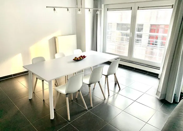 Emiel Centrum Met Garage