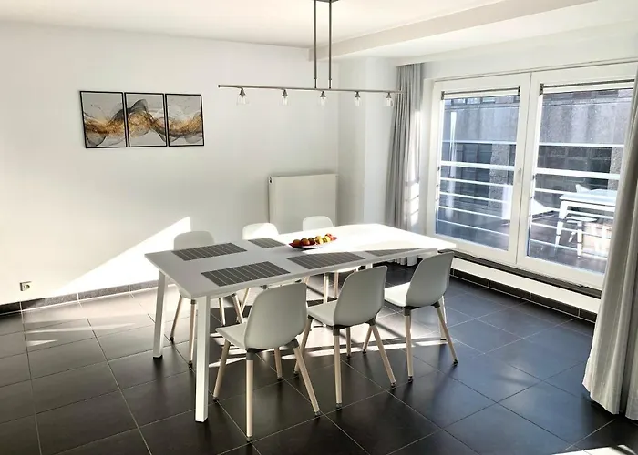 Emiel Centrum Met Garage