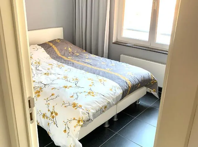 Emiel Centrum Met Garage Appartamento *