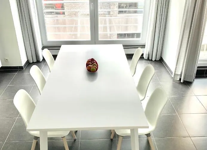 Appartamento Emiel Centrum Met Garage